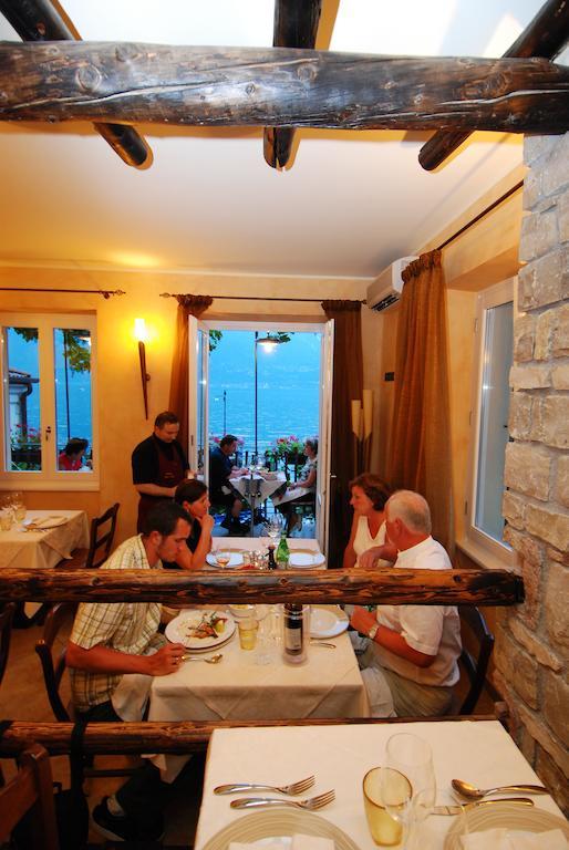 Albergo Ristorante Montebaldo Limone sul Garda Exterior photo